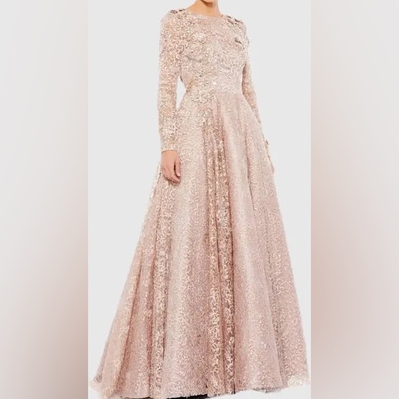 Mac Duggal Embroidered Illusion High Neck Long Sleeve A Line Gown 1121 - Picture 3 of 5